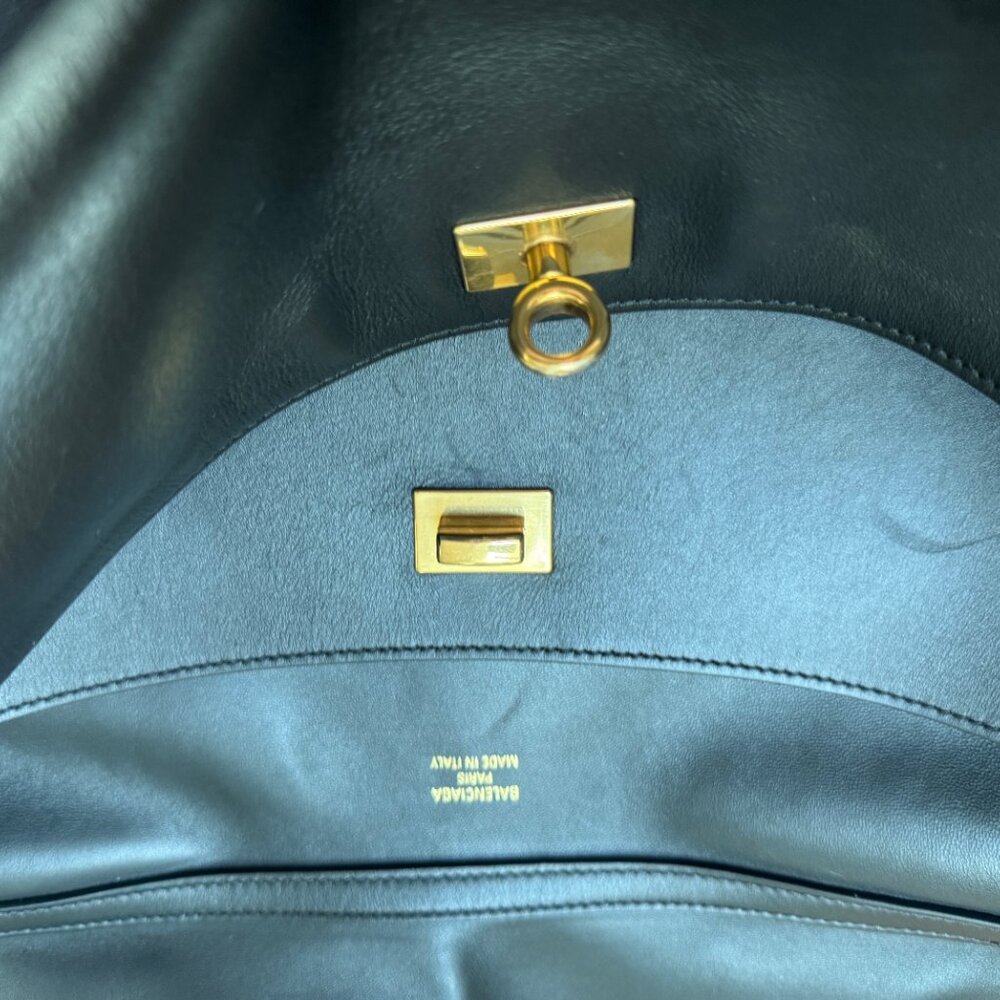 BALENCIAGA Rodeo Large Black Smooth Calfskin Top Handle Bag; Aged Gold Hardware - Picture 9 of 16